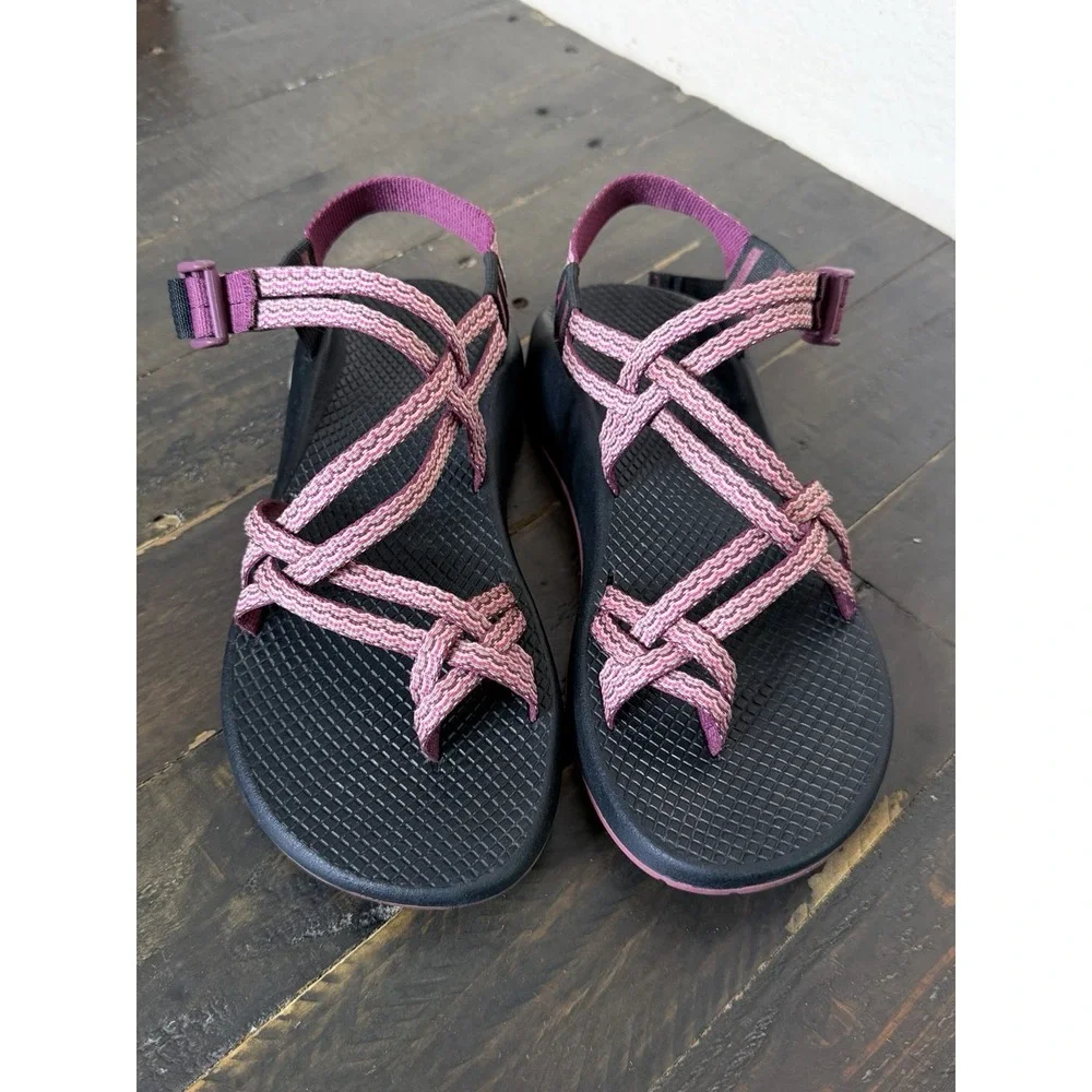 Chaco ZX/2 Yampa Women's Water Hiking Sport Sandals Pink Purple Size 9 Vibram